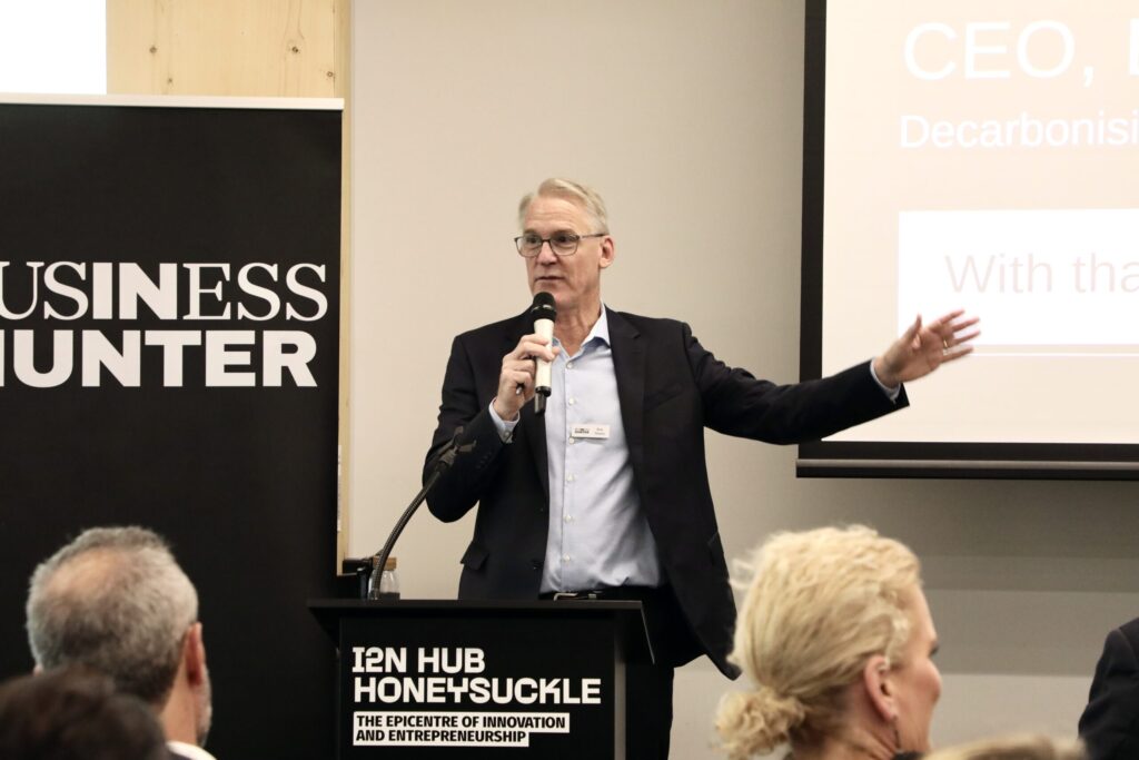 Hunter Headline, Home, Hunter Headline