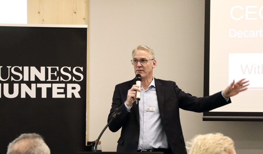 Hunter Headline, Home, Hunter Headline