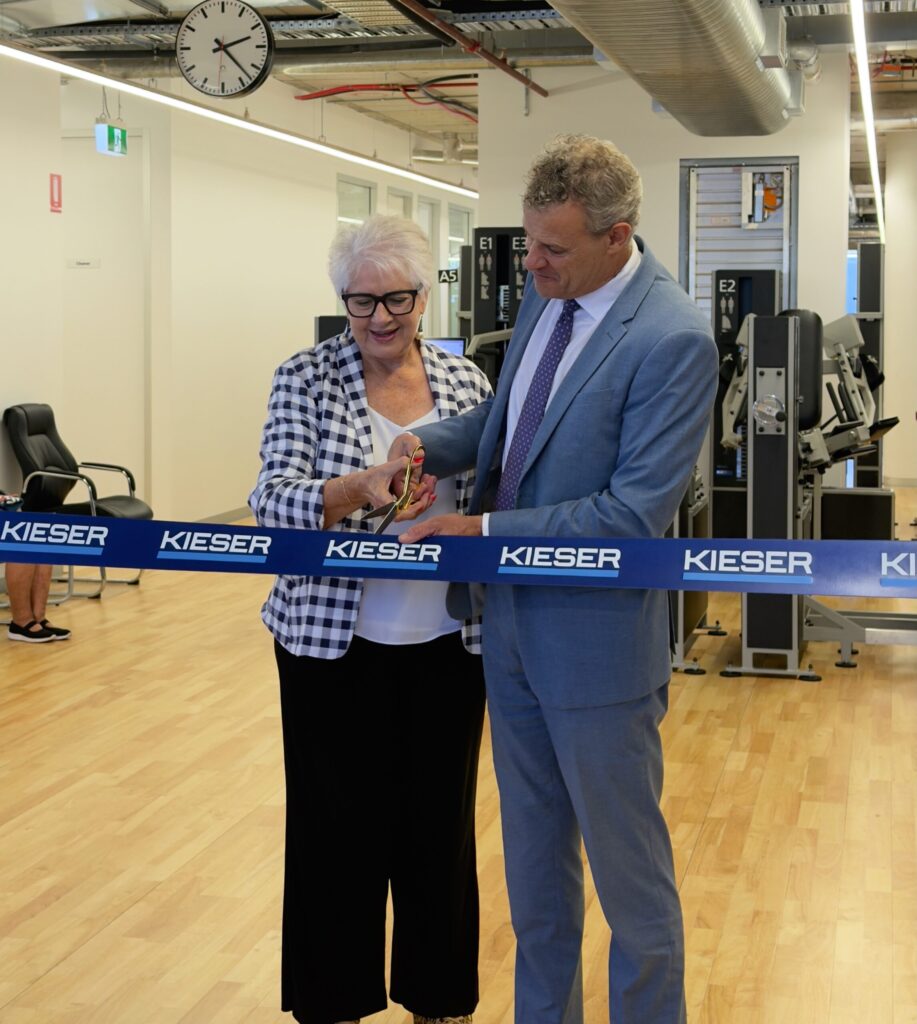 Hunter Headline, Home, Hunter Headline