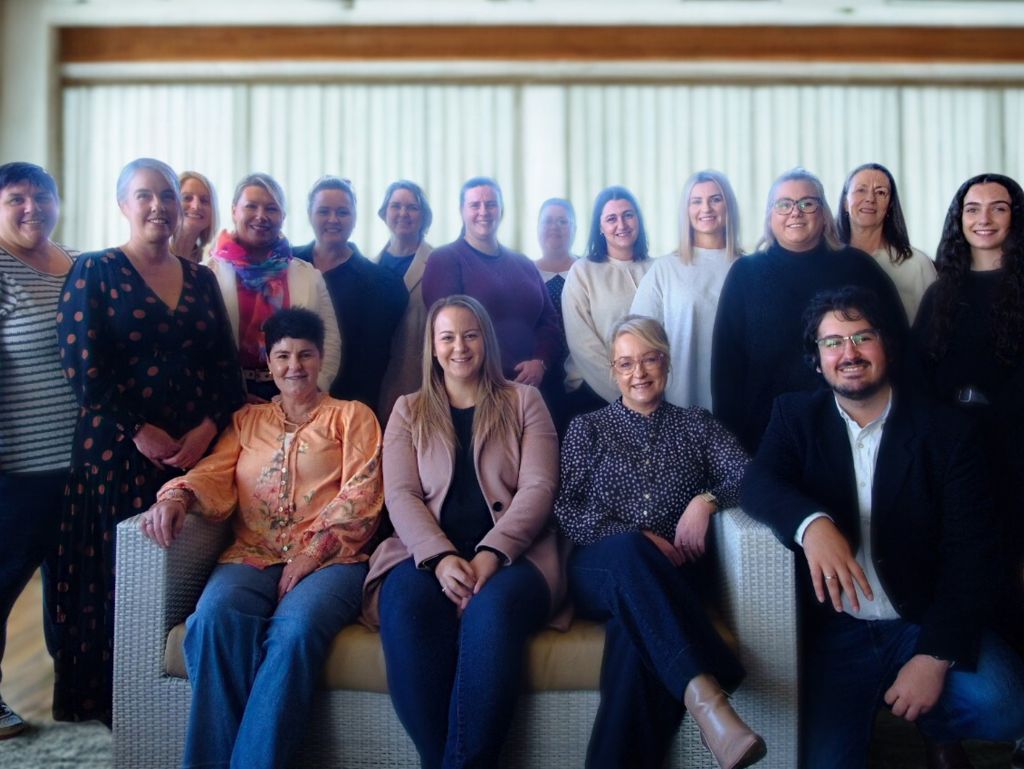 Hunter Headline, Home, Hunter Headline