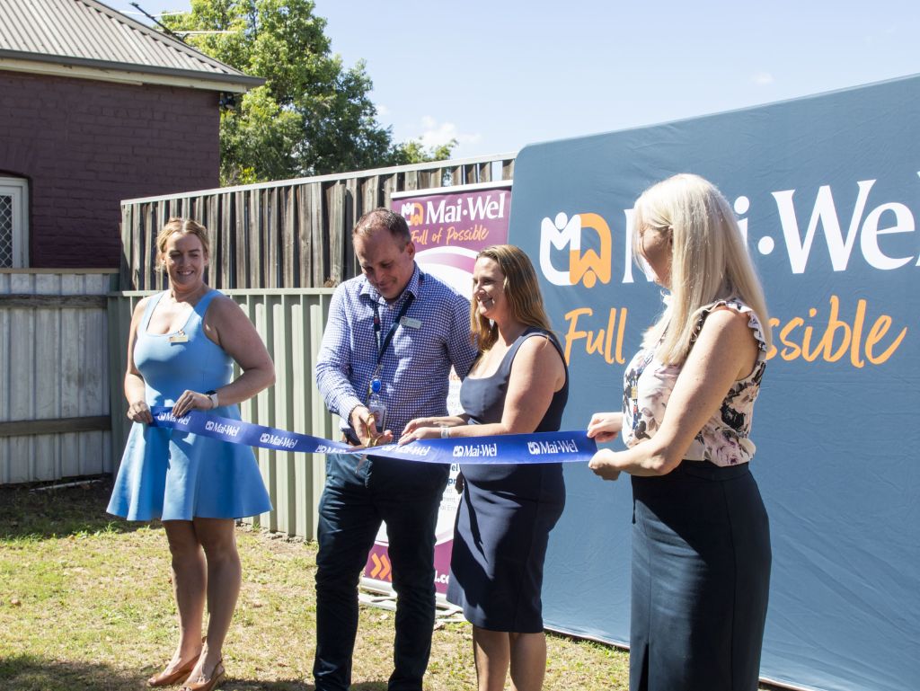 Hunter Headline, Home, Hunter Headline