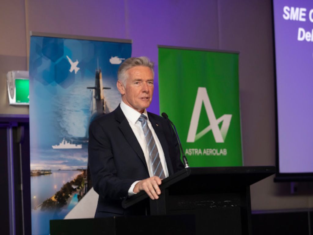 Hunter Headline, Home, Hunter Headline